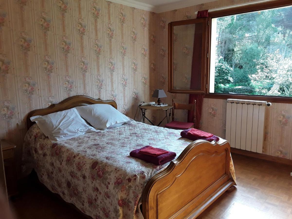 Les Alberes Bed & Breakfast โซเรด ภายนอก รูปภาพ